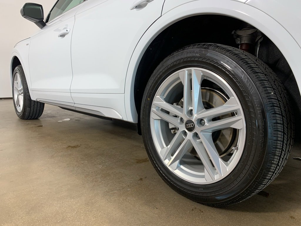 Used 2024 Audi Q5 e Premium Plus image 39