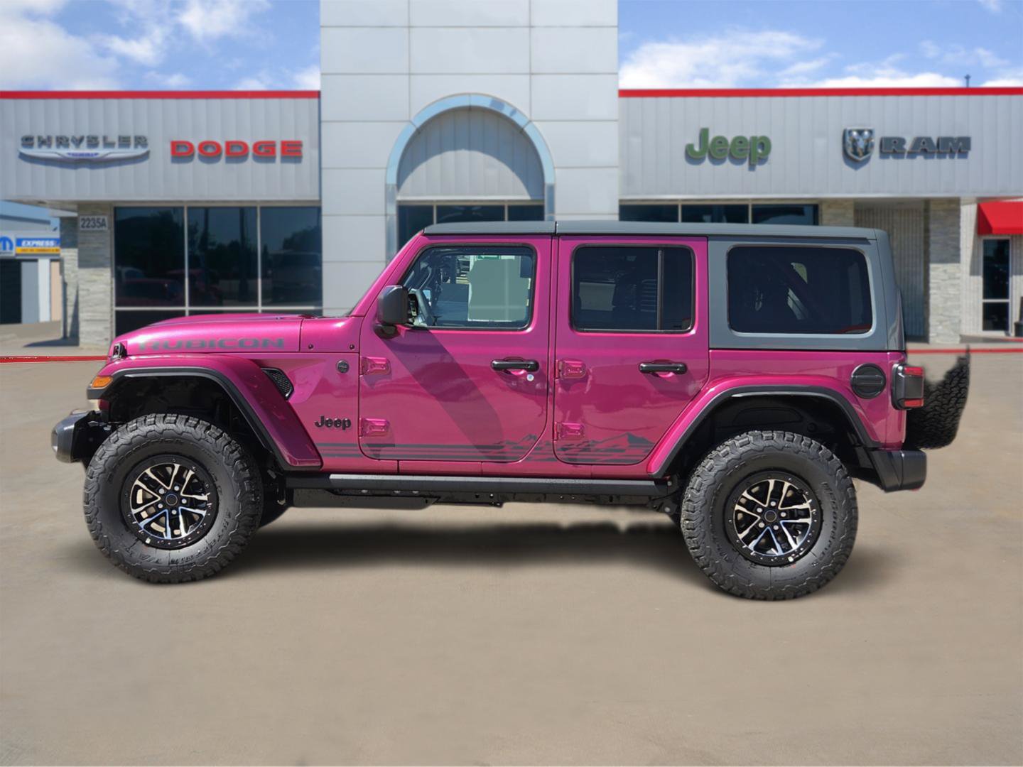 New 2026 Jeep Wrangler Unlimited Rubicon w/ Rockslide Package AWD/4WD image 3