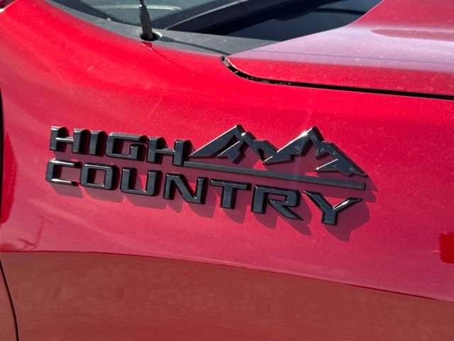 Used 2022 Chevrolet Silverado 1500 High Country w/ Technology Package image 12