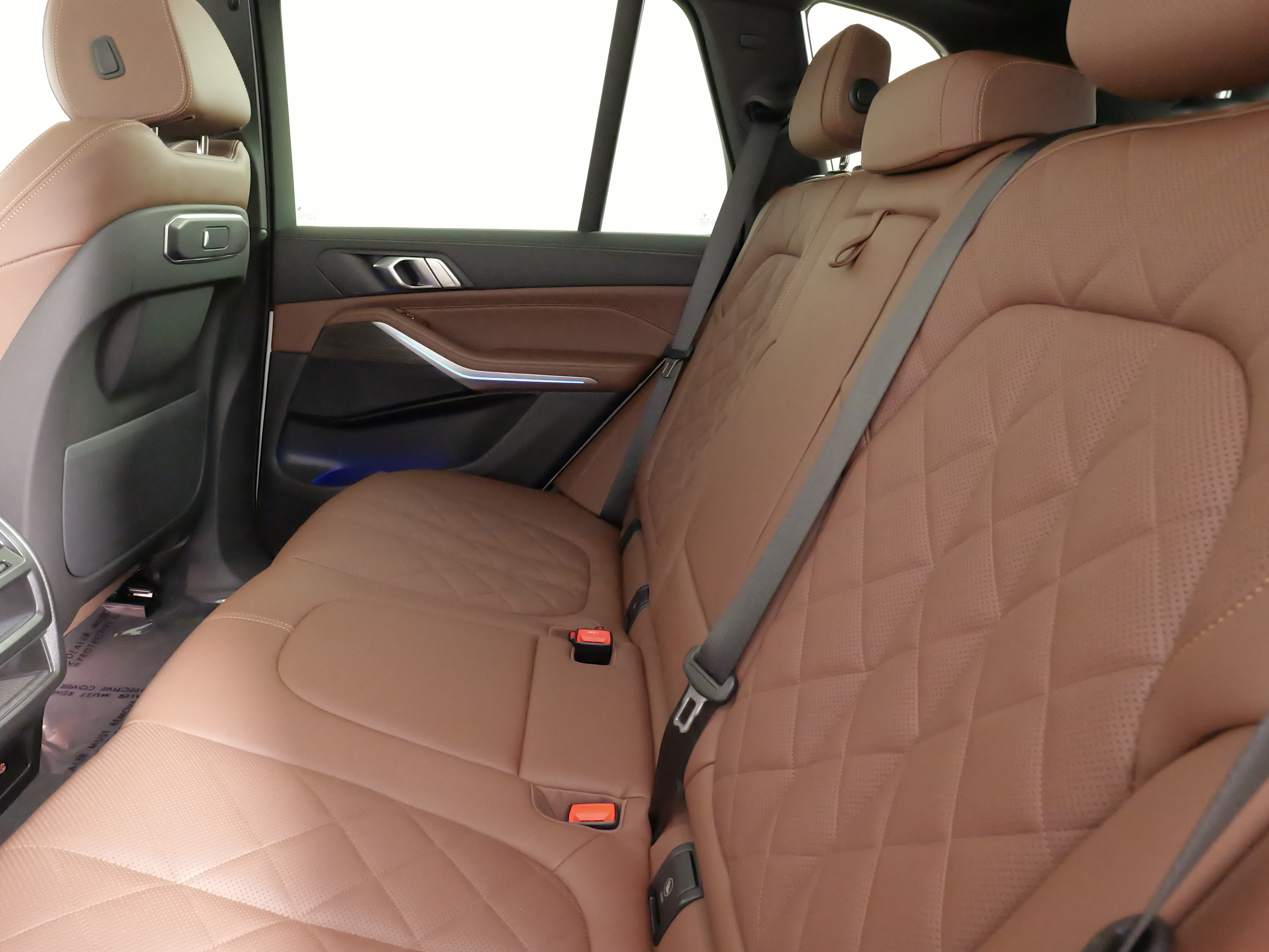 Used 2025 BMW X5 xDrive40i w/ Parking Assistance Package AWD/4WD image 36