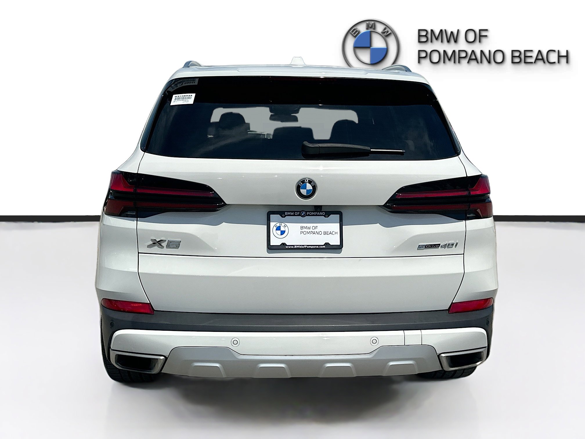 Used 2024 BMW X5 sDrive40i w/ Parking Assistance Package image 6