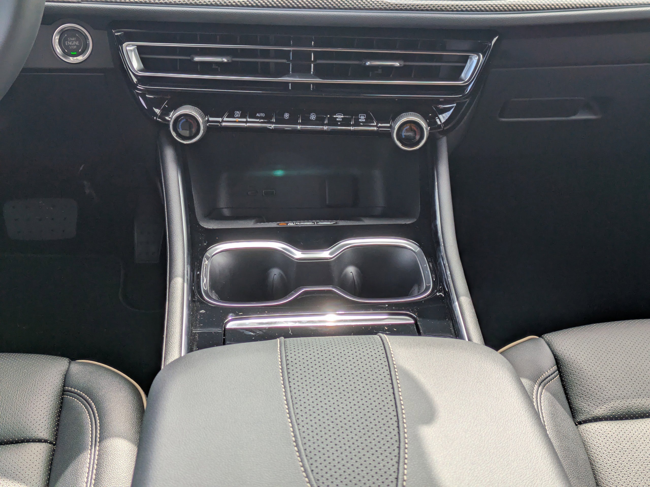 New 2026 Chevrolet Traverse High Country image 21