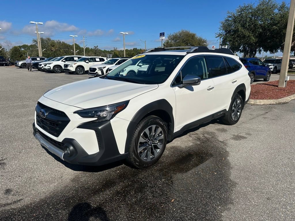 Used 2025 Subaru Outback Touring image 13