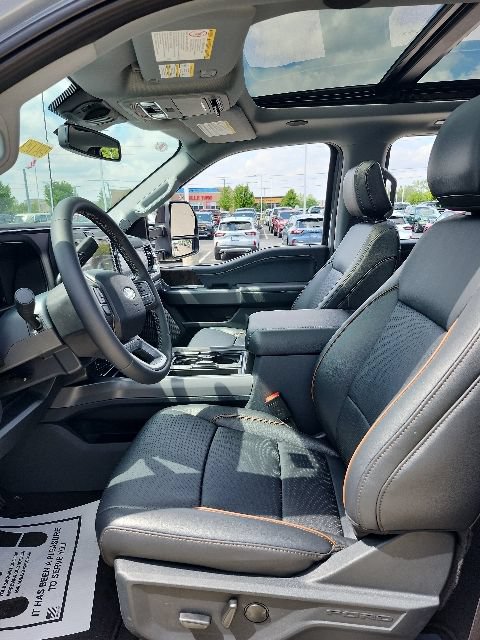 New 2026 Ford F350 Lariat w/ Black Appearance Package AWD/4WD image 37
