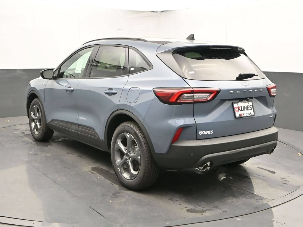 New 2026 Ford Escape ST-Line w/ Tech Pack #1 AWD/4WD image 10