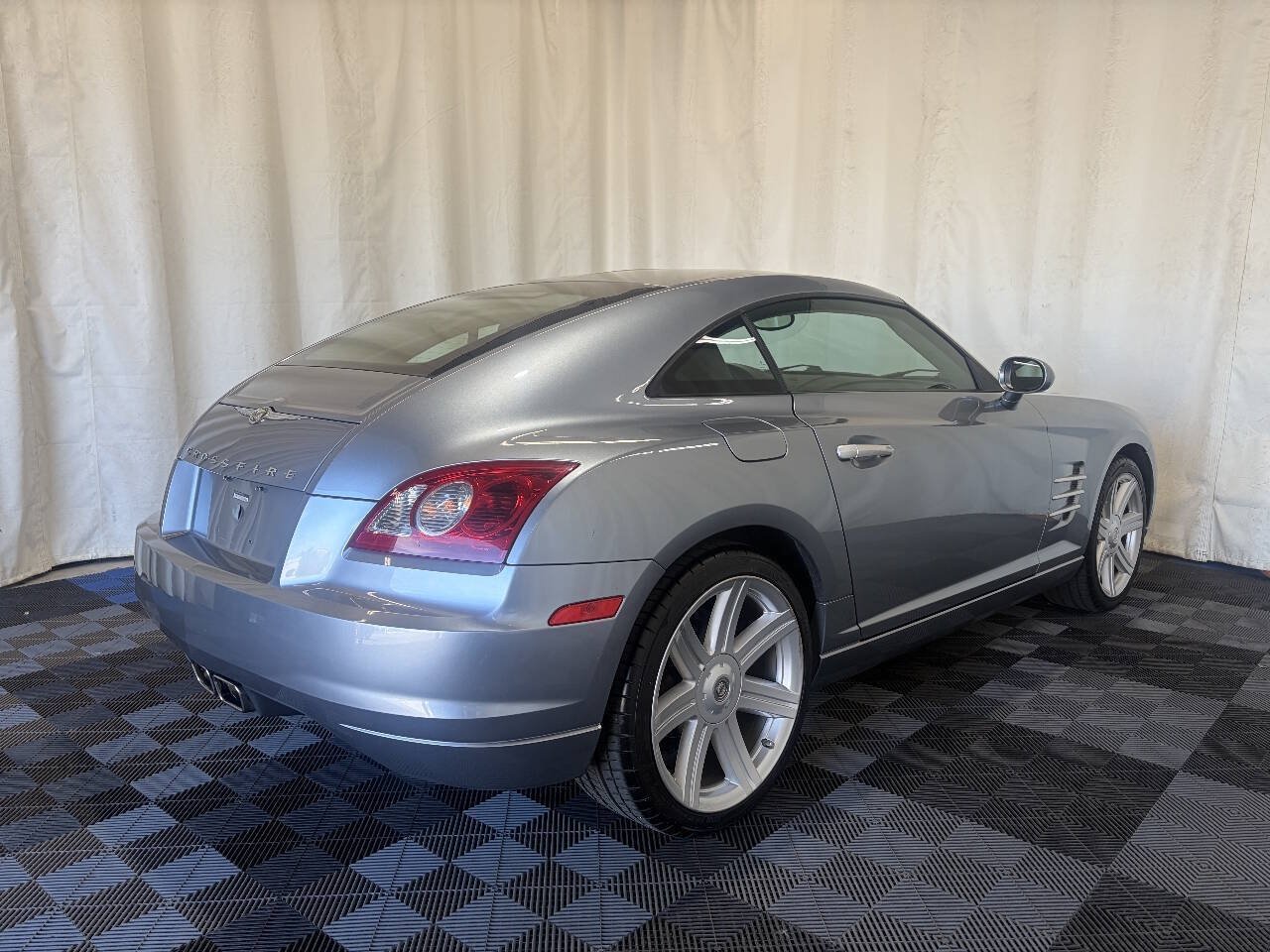 Used 2004 Chrysler Crossfire Coupe RWD image 6