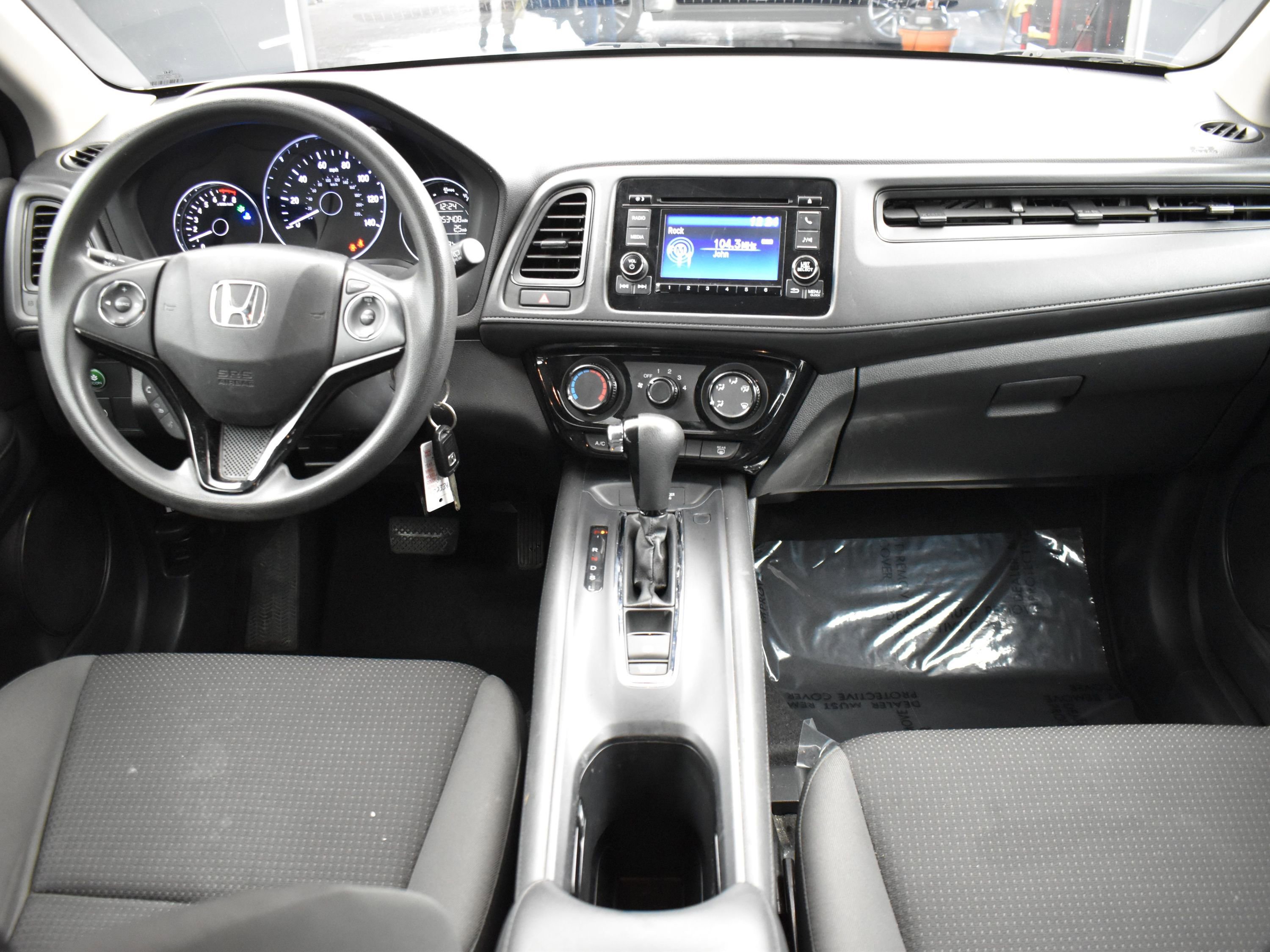 Used 2020 Honda HR-V LX image 14