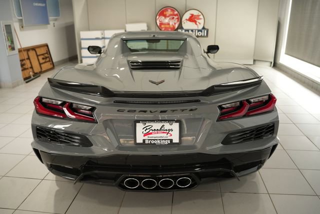 Used 2025 Chevrolet Corvette Z06 image 9