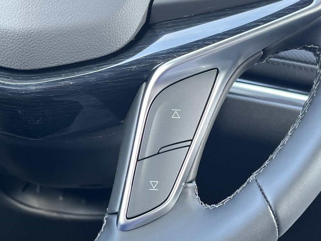 New 2026 Cadillac XT5 Premium Luxury w/ Driver Assist Package FWD image 33
