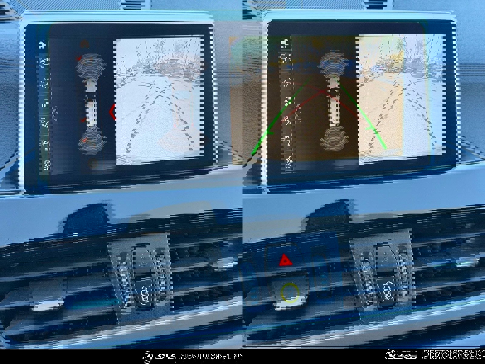 Used 2020 BMW X1 xDrive28i image 27