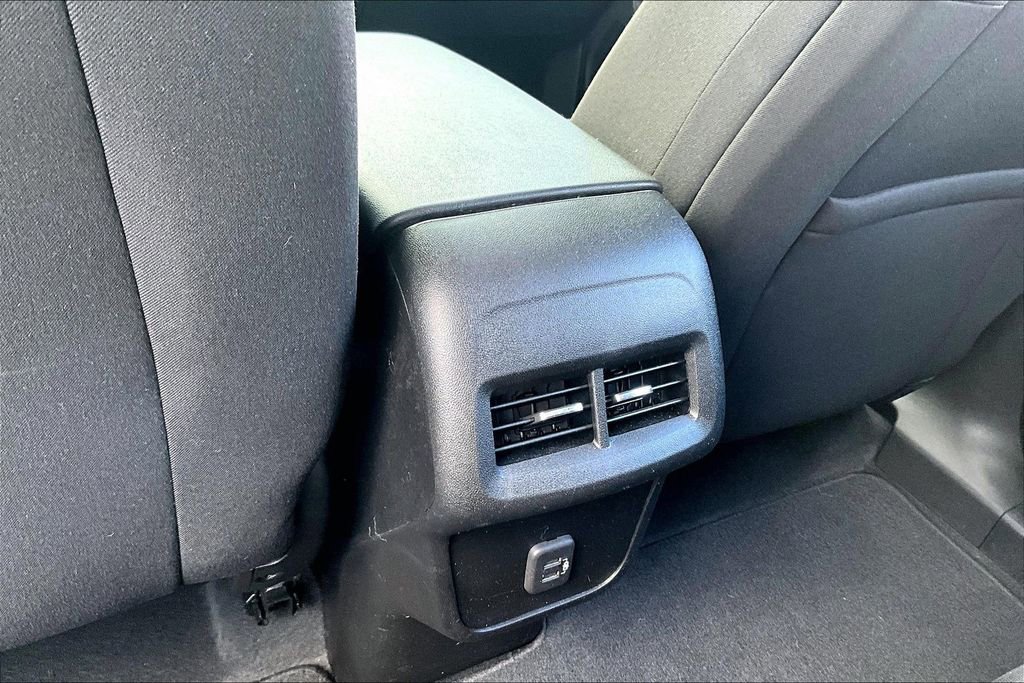 Used 2022 Chevrolet Equinox LT image 10