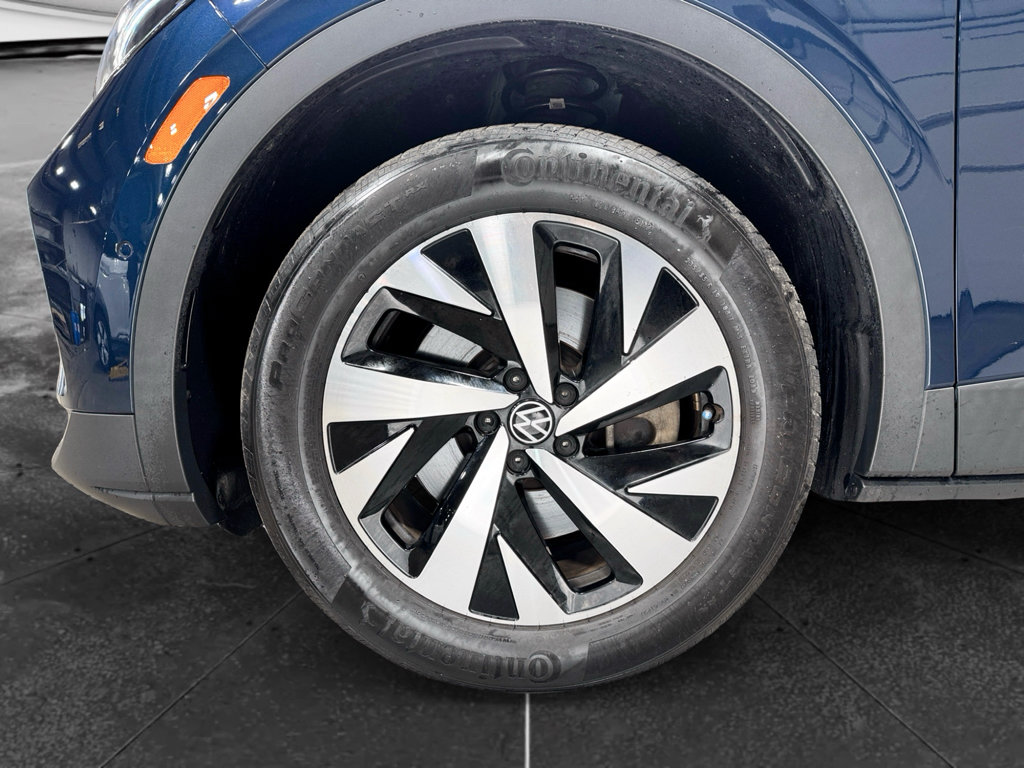 Used 2023 Volkswagen ID.4 Pro AWD/4WD image 28