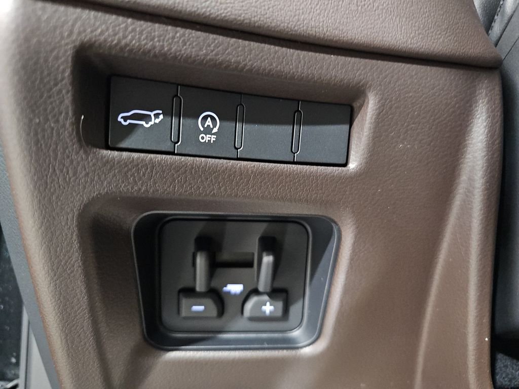 New 2026 Lexus LX 600 4WD w/ Luxury Package image 26