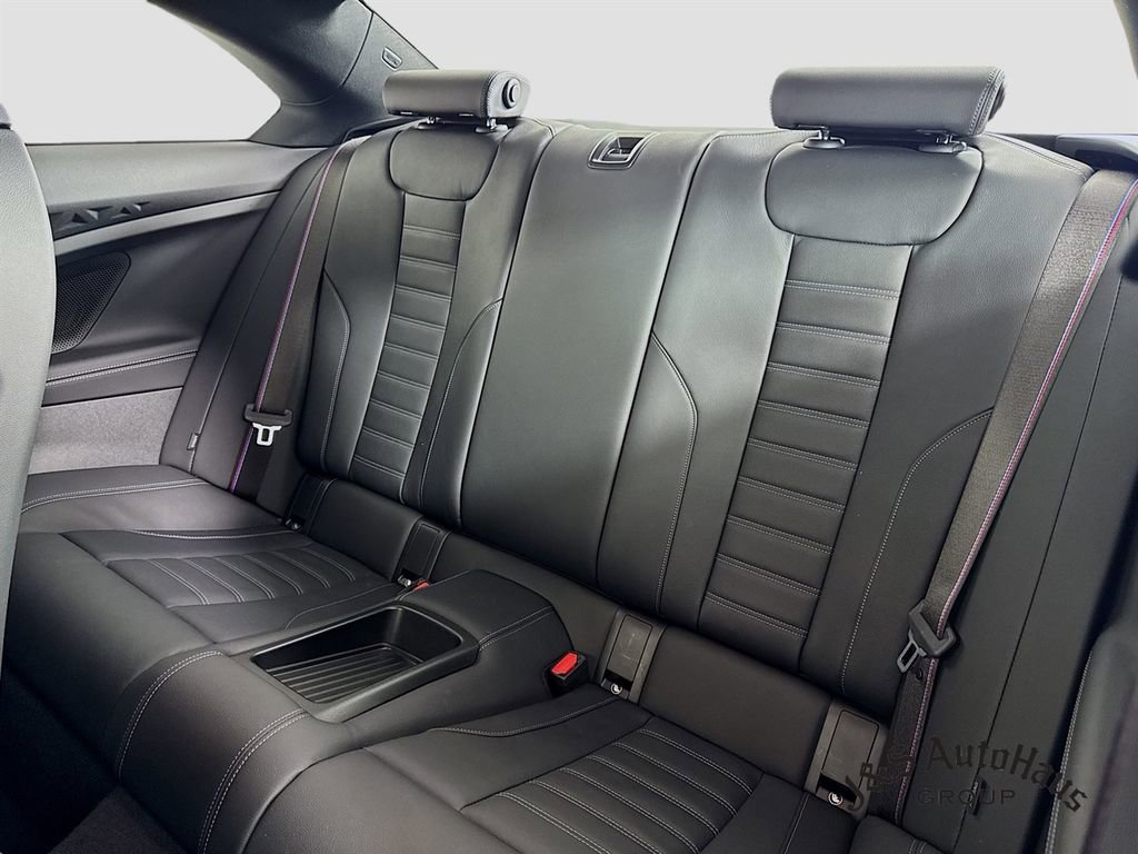 Used 2025 BMW M2 w/ Lighting Package RWD image 28