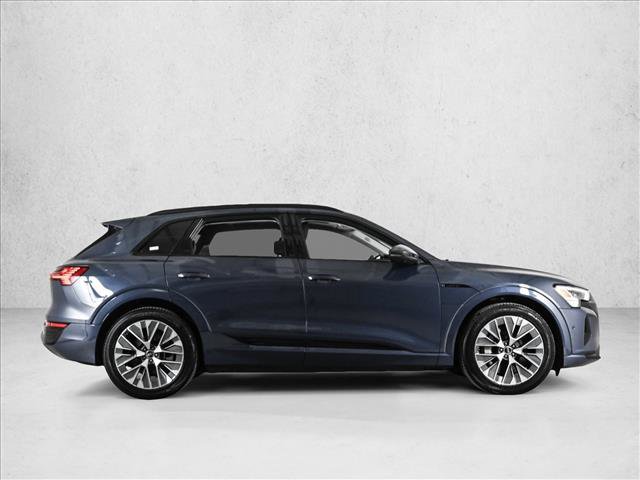 Certified 2024 Audi Q8 e-tron Premium Plus w/ Premium Plus Package image 4
