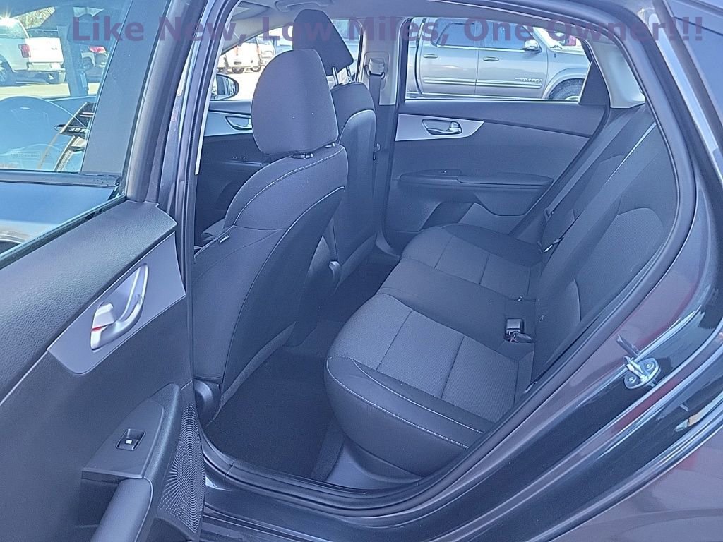 Used 2024 Kia Forte LX image 12
