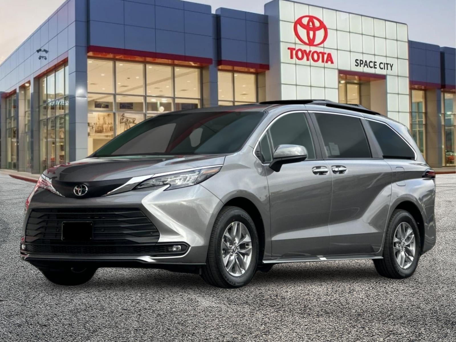 New 2026 Toyota Sienna XLE FWD image 2