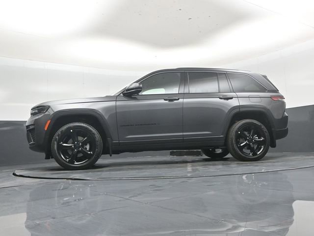 New 2026 Jeep Grand Cherokee Limited w/ Limited Altitude Package image 44