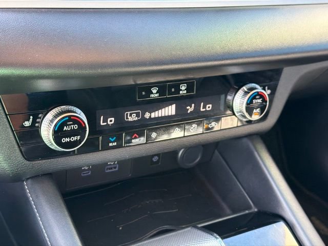 Used 2022 Mitsubishi Outlander SEL FWD image 27