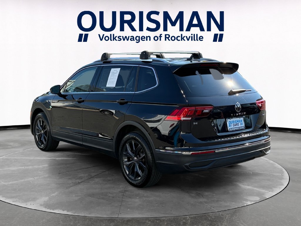 Used 2024 Volkswagen Tiguan SE AWD/4WD image 4