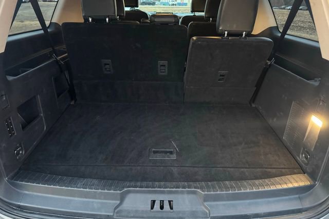 Used 2024 Ford Expedition Max XLT image 23