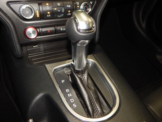 Used 2018 Ford Mustang GT RWD image 22