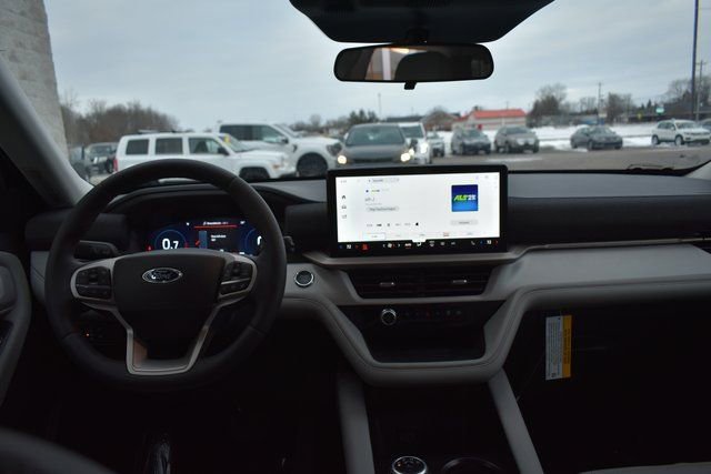 New 2026 Ford Explorer Active w/ Active Comfort Package image 37