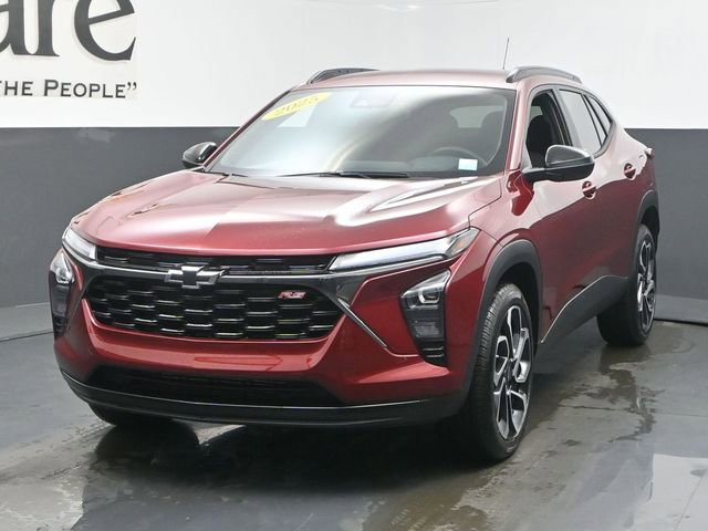 Used 2025 Chevrolet Trax RS FWD image 7