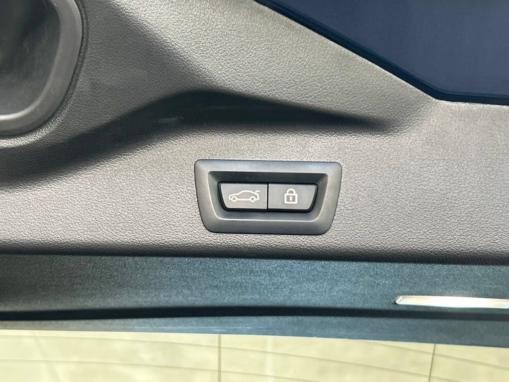 Used 2023 BMW X5 xDrive45e AWD/4WD image 35