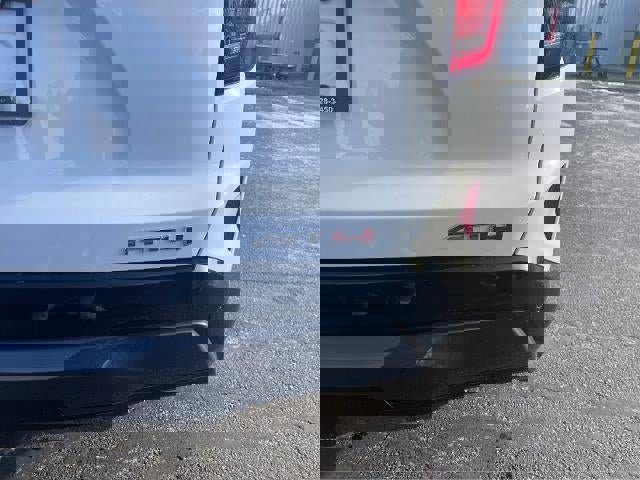 New 2026 GMC Terrain AT4 w/ Convenience Package III image 10