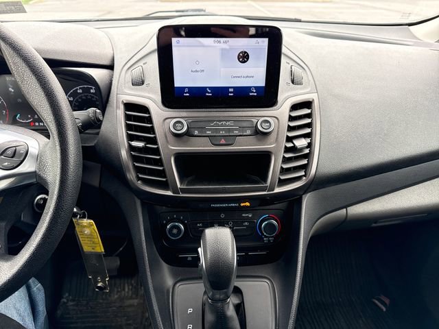 Used 2021 Ford Transit Connect XLT image 25