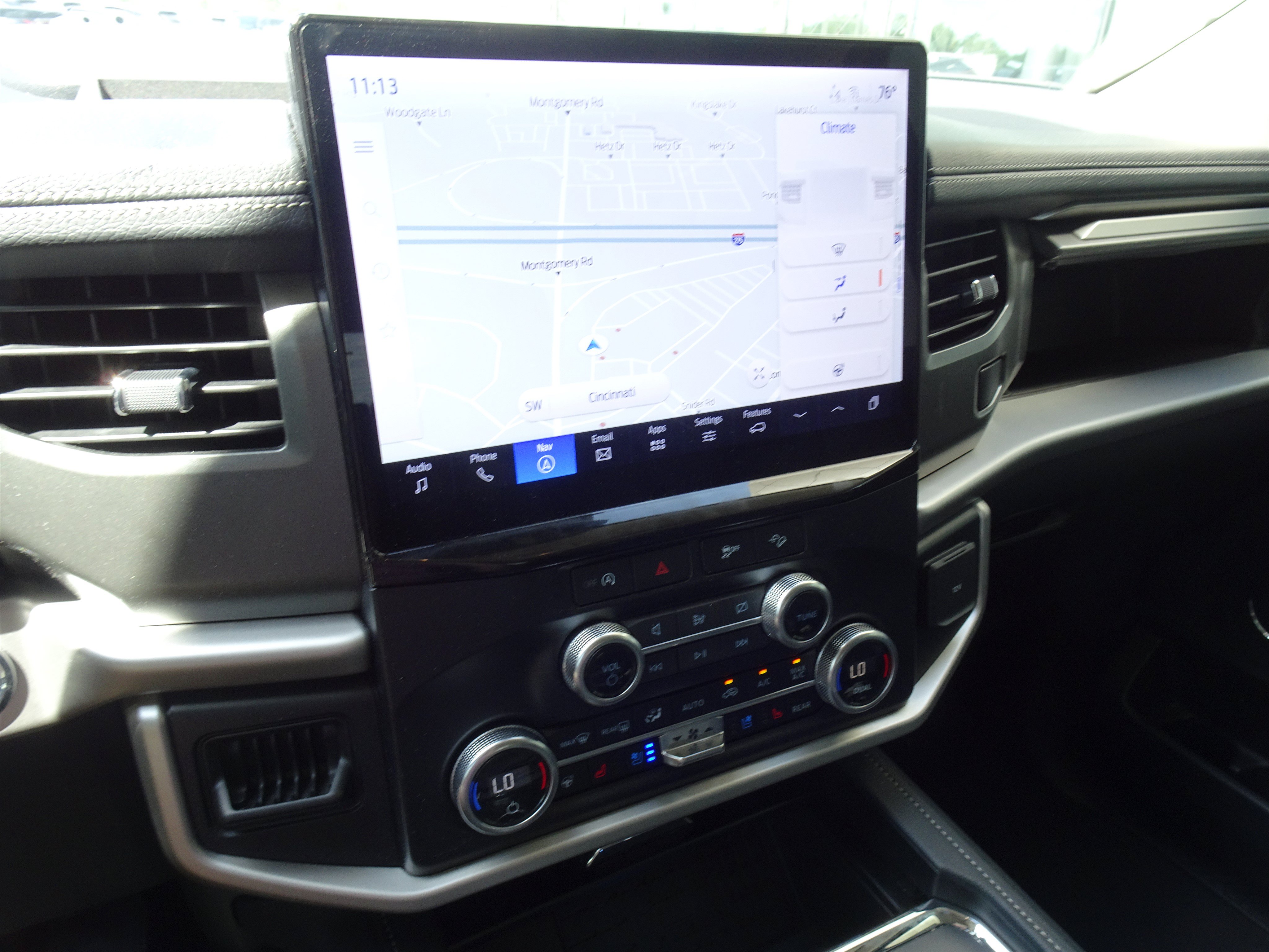 Used 2024 Ford Expedition Max XLT AWD/4WD image 7
