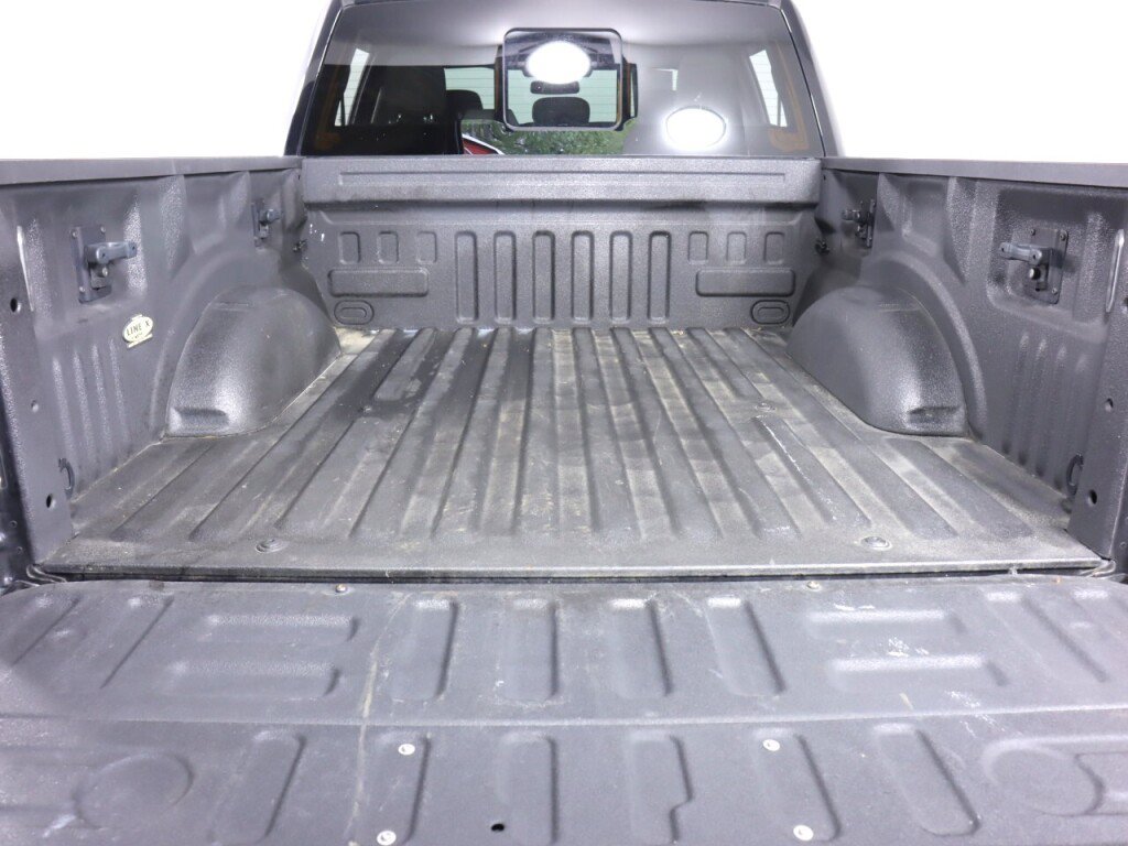 Used 2016 Ford F150 XLT w/ Equipment Group 302A Luxury AWD/4WD image 37