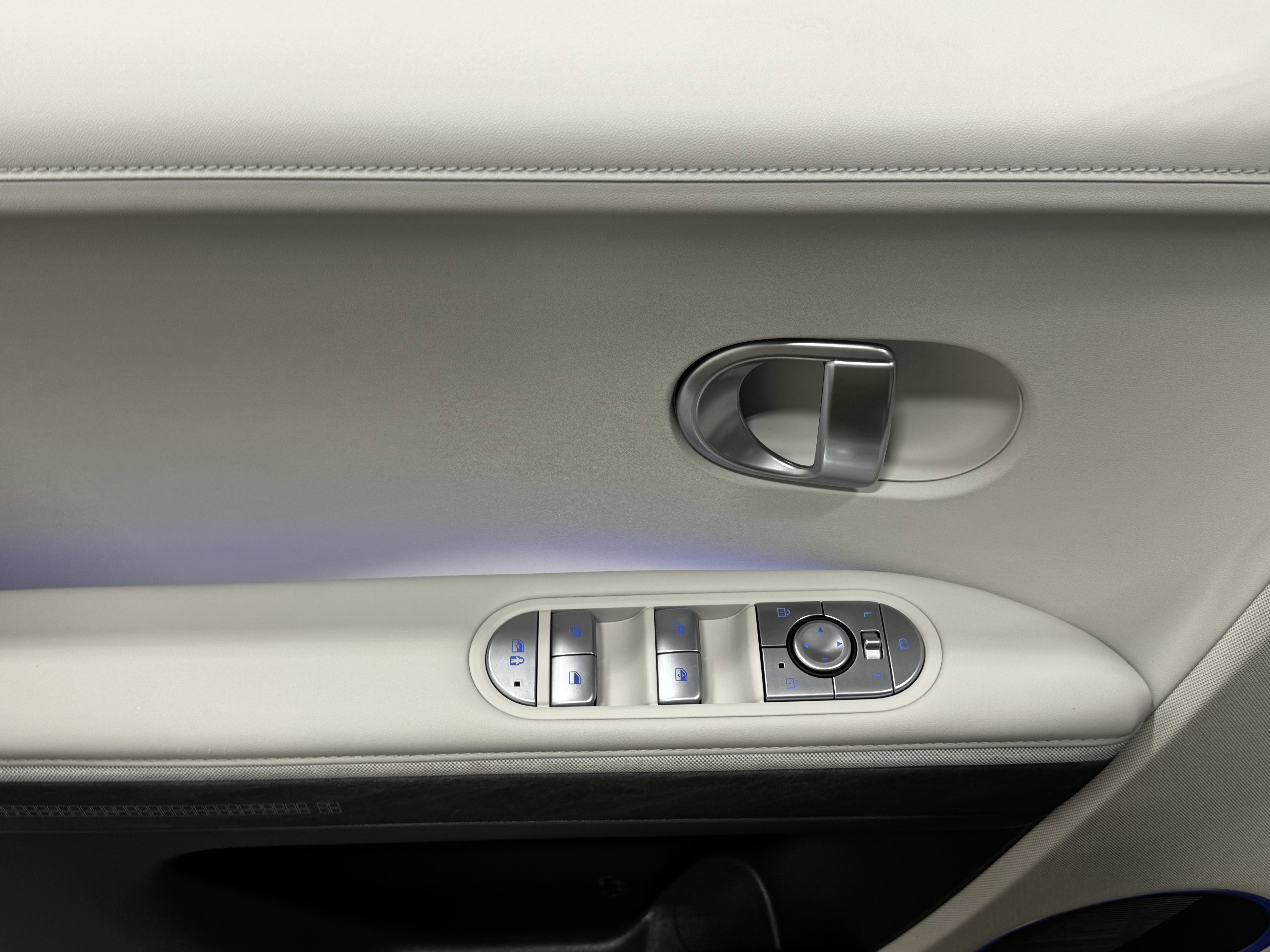 Used 2023 Hyundai Ioniq 5 SEL image 19