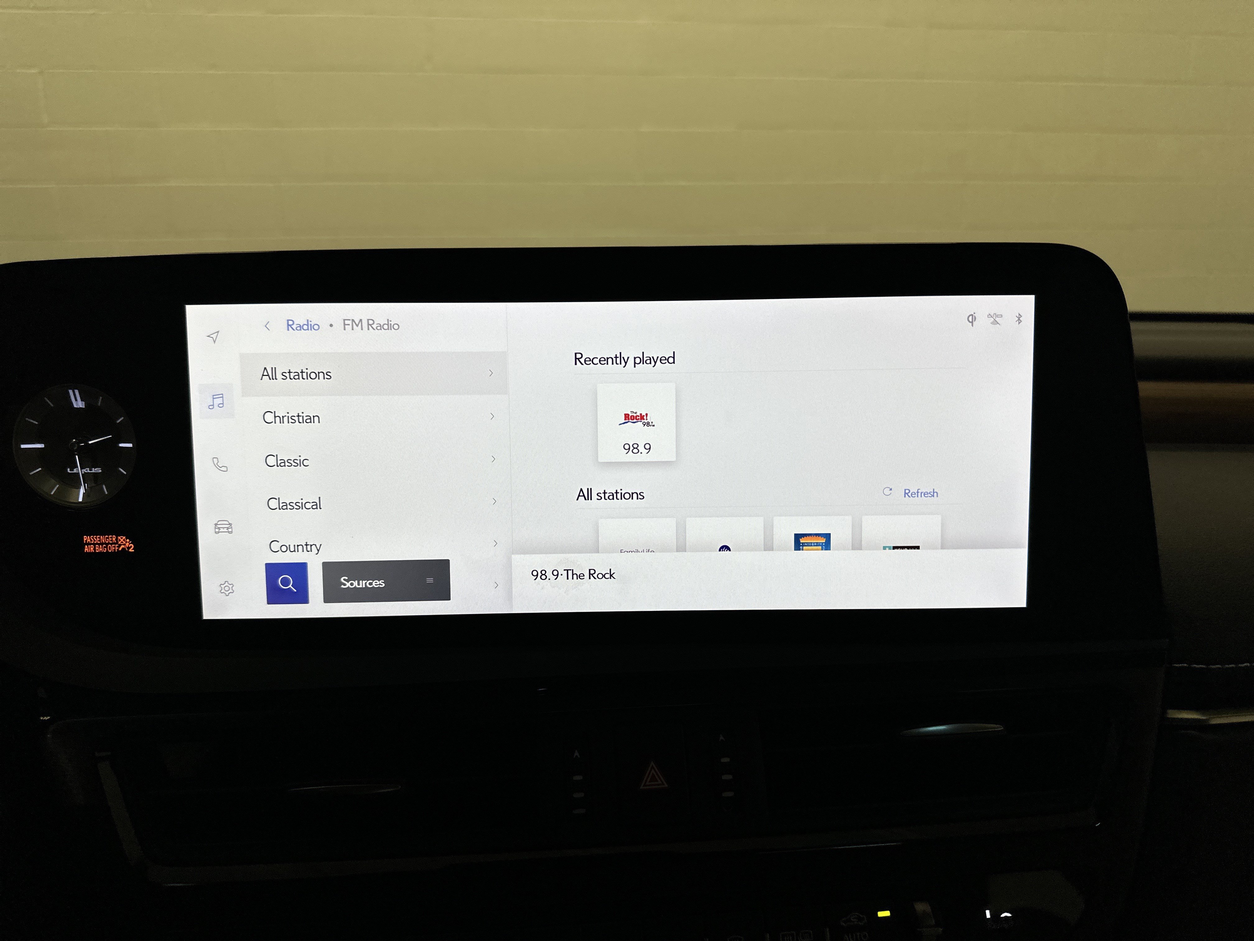 Used 2023 Lexus ES 350 w/ Accessory Package (Z2) FWD image 23