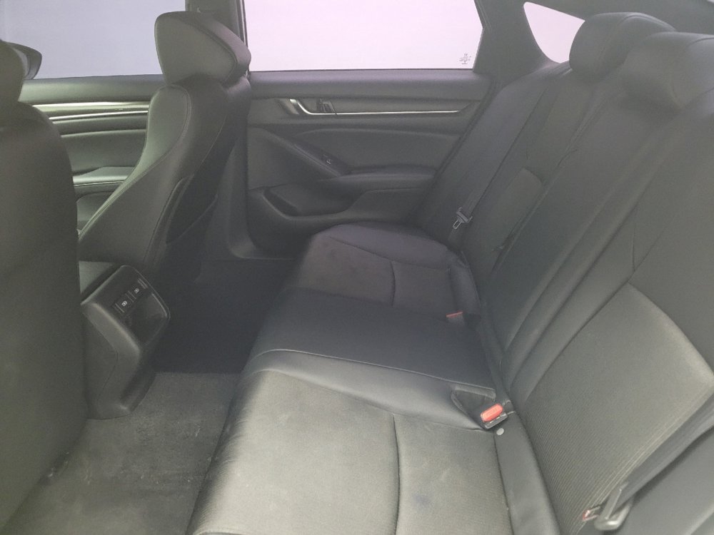 Used 2021 Honda Accord Sport image 18