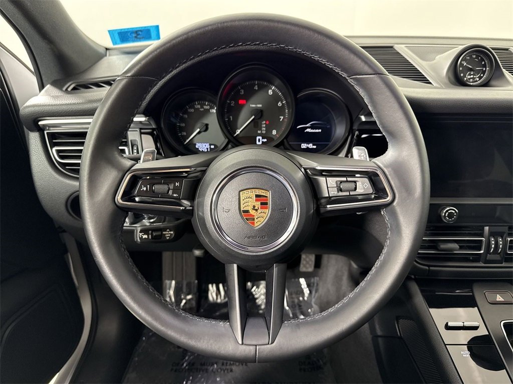 Certified 2023 Porsche Macan Turbo image 36