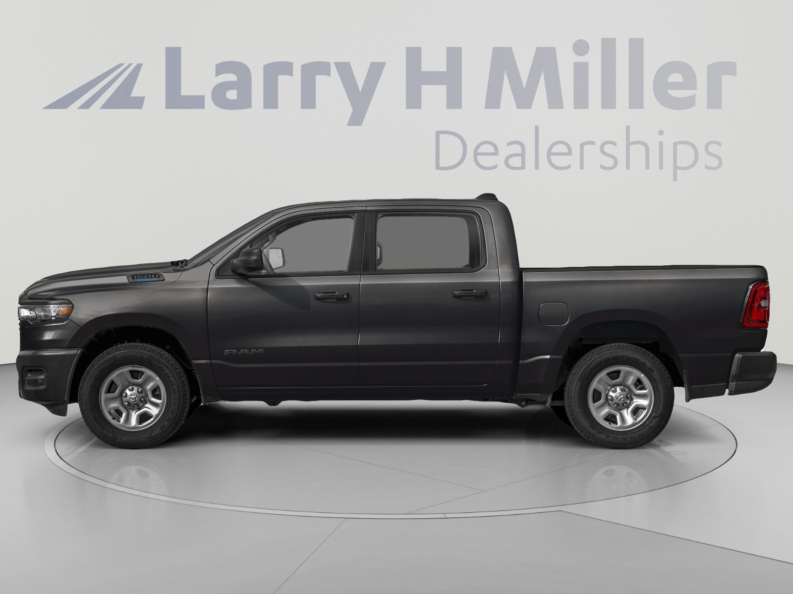 New 2027 RAM 1500 Express AWD/4WD image 3