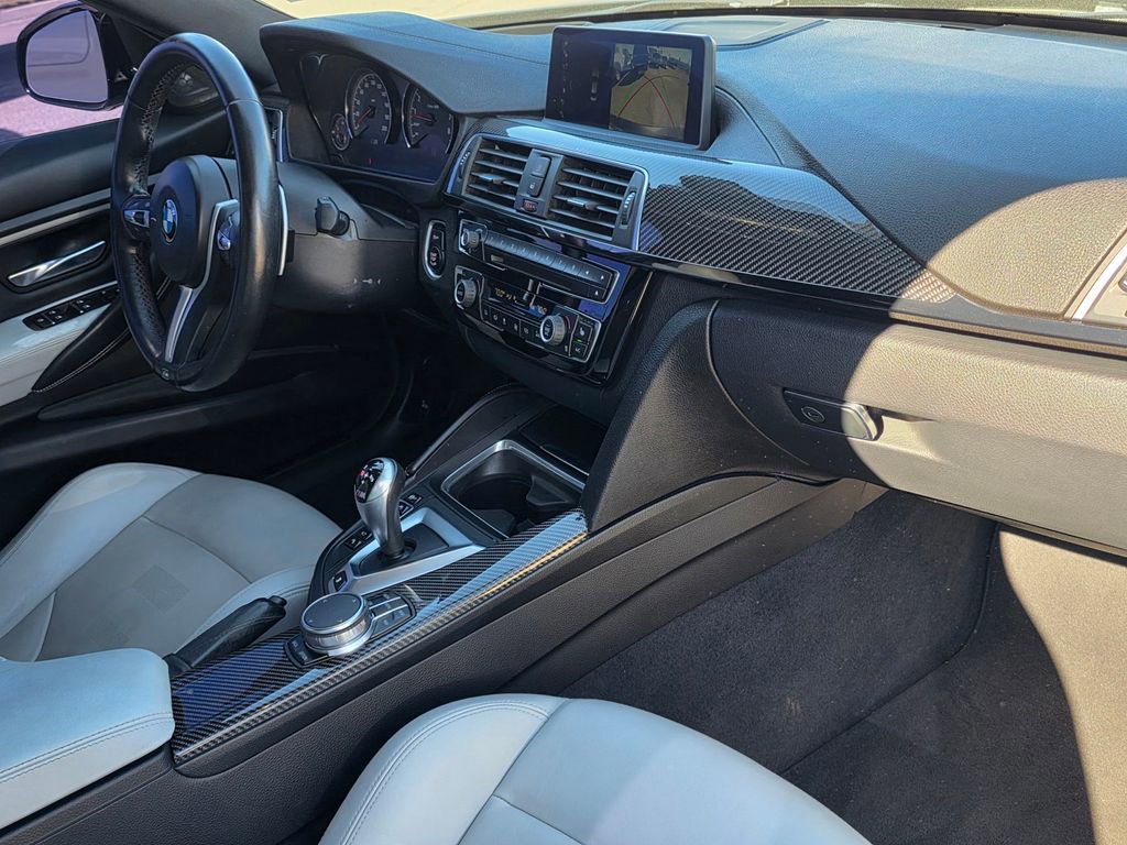 Used 2018 BMW M3 Base w/ Executive Package image 23