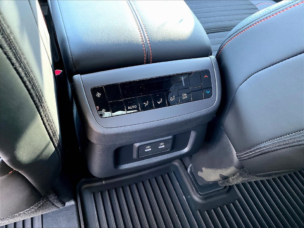 New 2026 Nissan Pathfinder Rock Creek w/ Rock Creek Premium Package AWD/4WD image 19