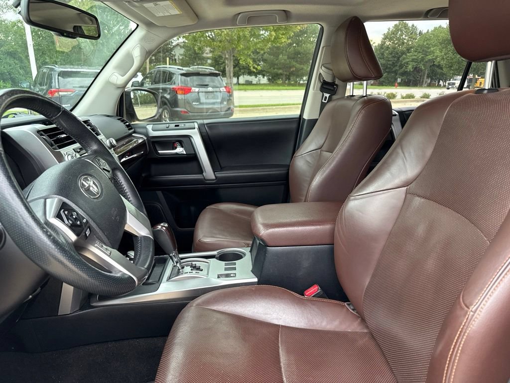 Used 2017 Toyota 4Runner Limited w/ Convenience Package AWD/4WD image 13