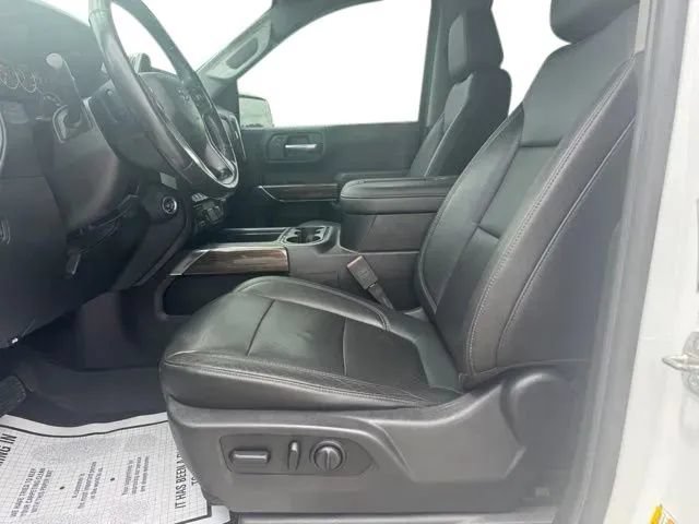 Used 2019 Chevrolet Silverado 1500 LT Trail Boss AWD/4WD image 9