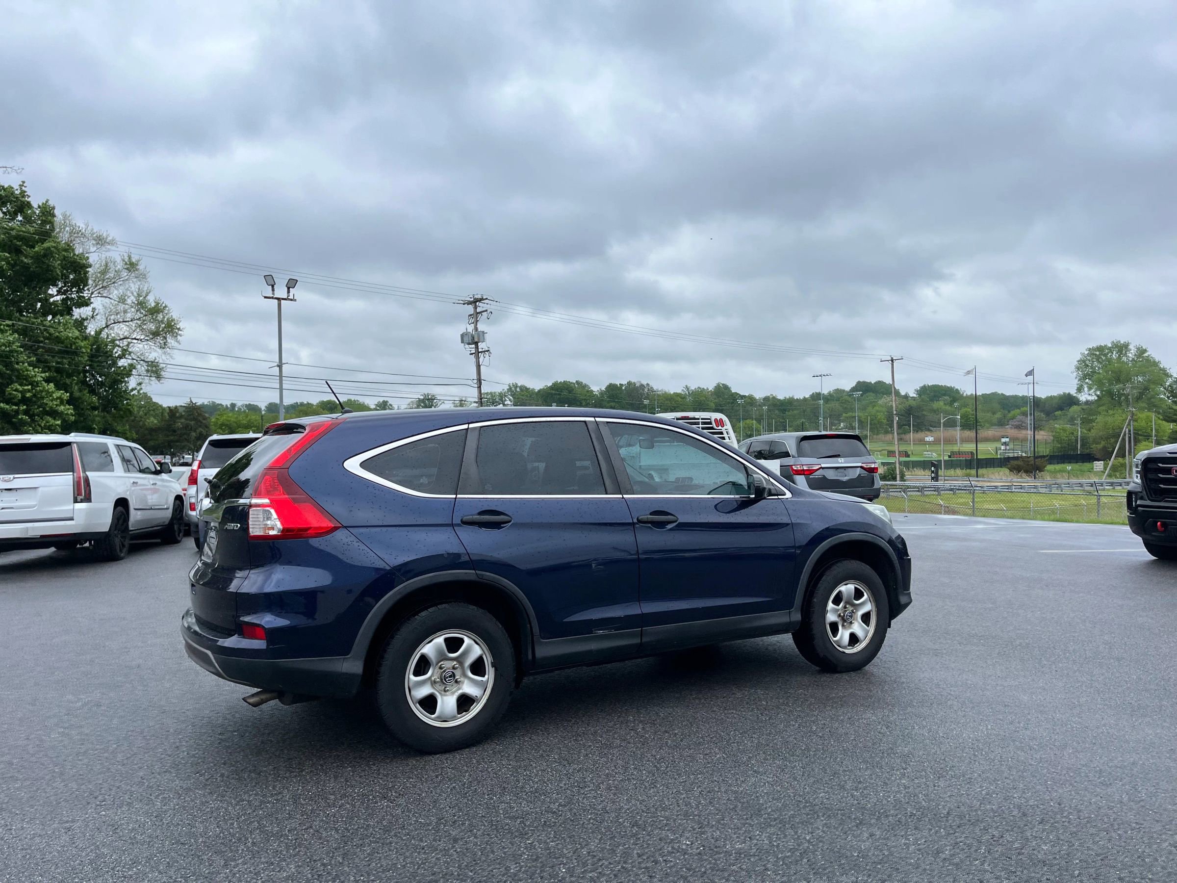 Used 2015 Honda CR-V LX image 29