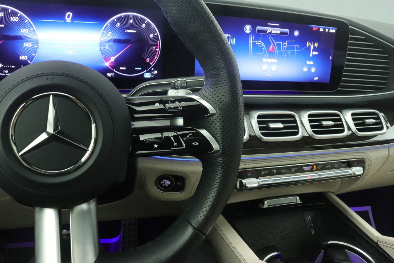 Certified 2025 Mercedes-Benz GLS 580 4MATIC image 12