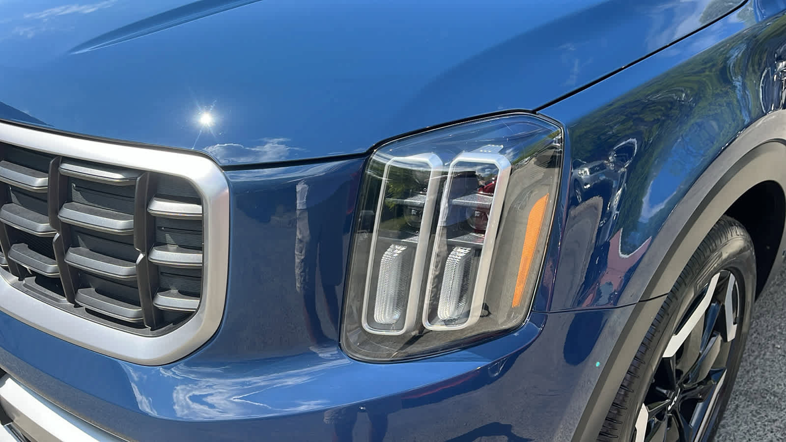 Used 2024 Kia Telluride S w/ S Sunroof Package AWD/4WD image 8