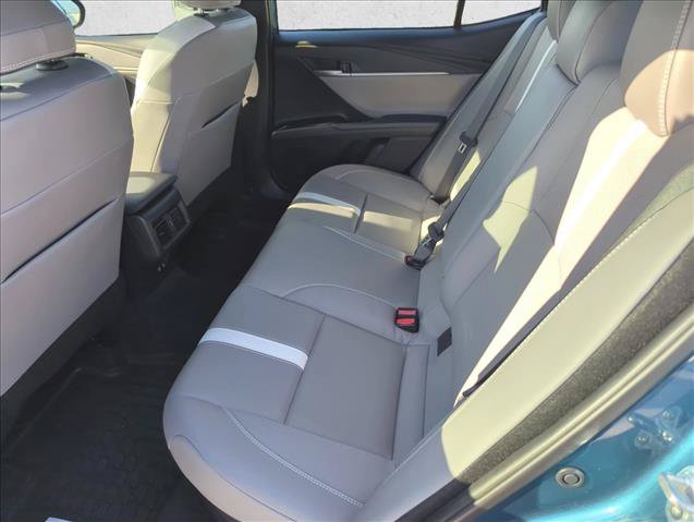 Certified 2025 Toyota Camry SE w/ Convenience Package FWD image 7