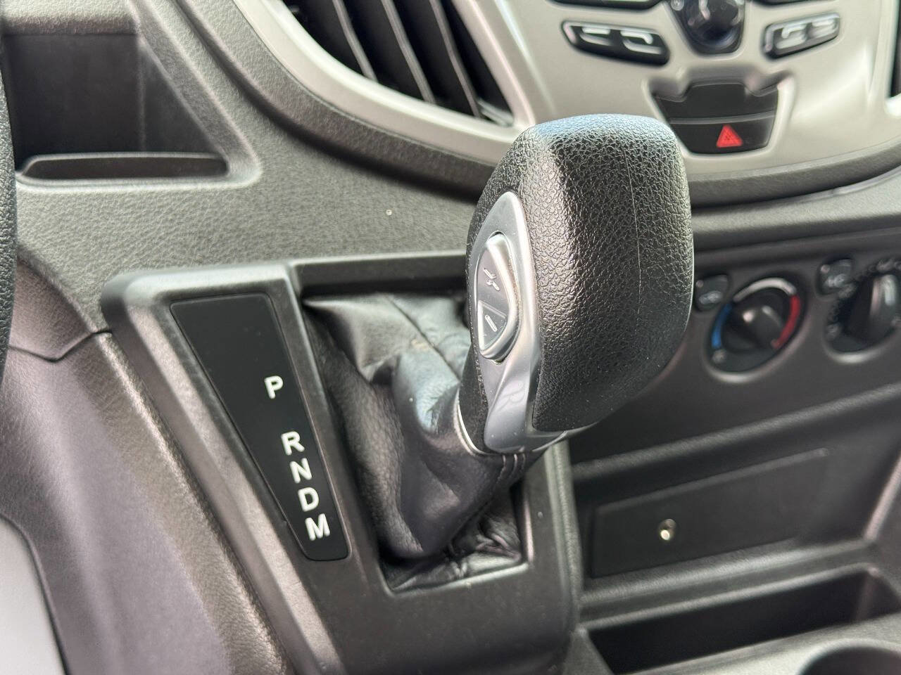 Used 2019 Ford Transit 350 XLT RWD image 25