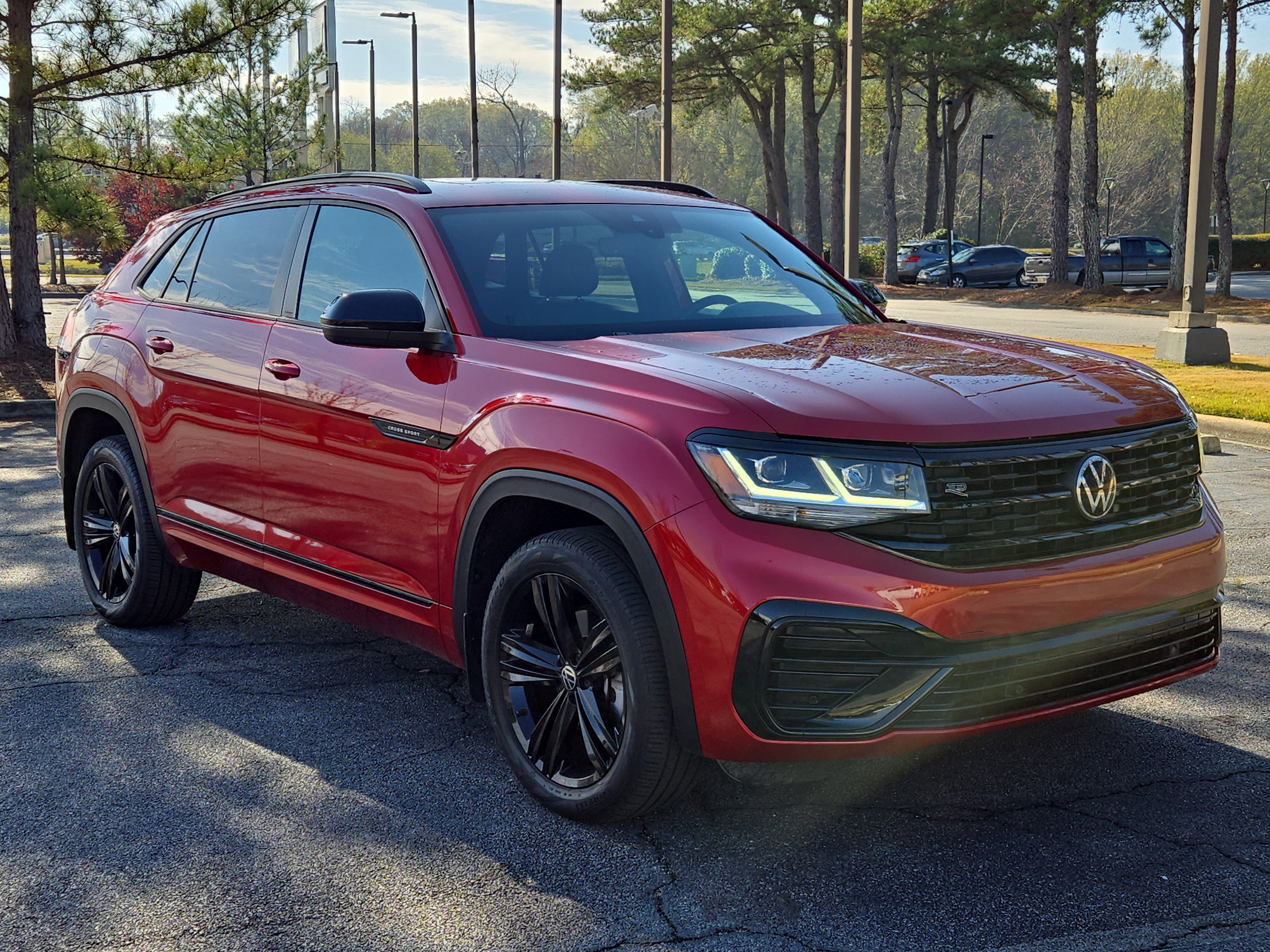 Used 2023 Volkswagen Atlas Cross Sport SEL R-Line image 4
