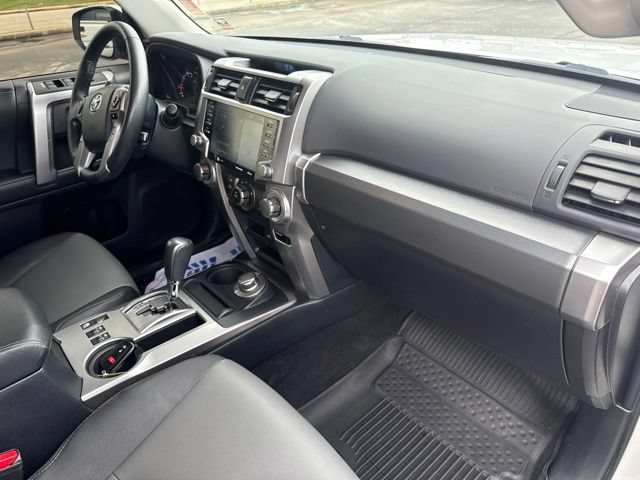 Used 2024 Toyota 4Runner SR5 Premium w/ Moonroof Package AWD/4WD image 16