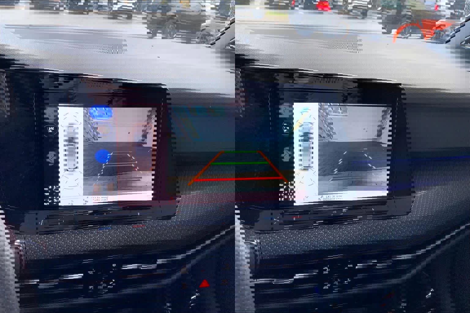 Used 2024 Volkswagen Golf R image 28